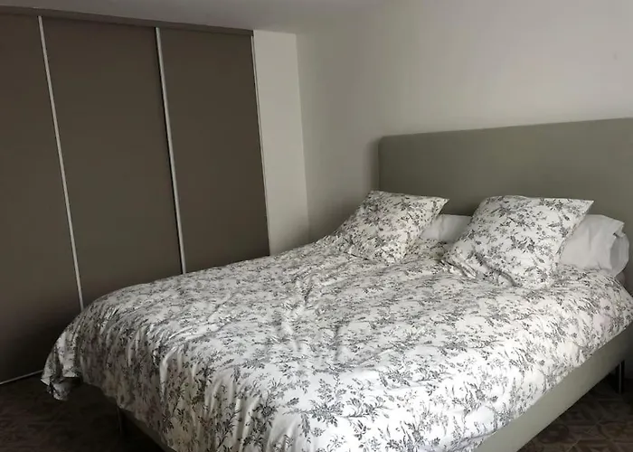 Maison De Charme Avec Vue Sur La Cite Medievale. Дом отдыха *