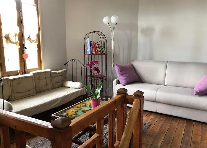 Maison De Charme Avec Vue Sur La Cite Medievale. Дом отдыха